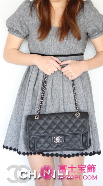 シャネル CHANEL マトラッセライン ソフトキャビアスキン ショルダーバッグ ブラック＆シルバー A66801 【2012年新作】